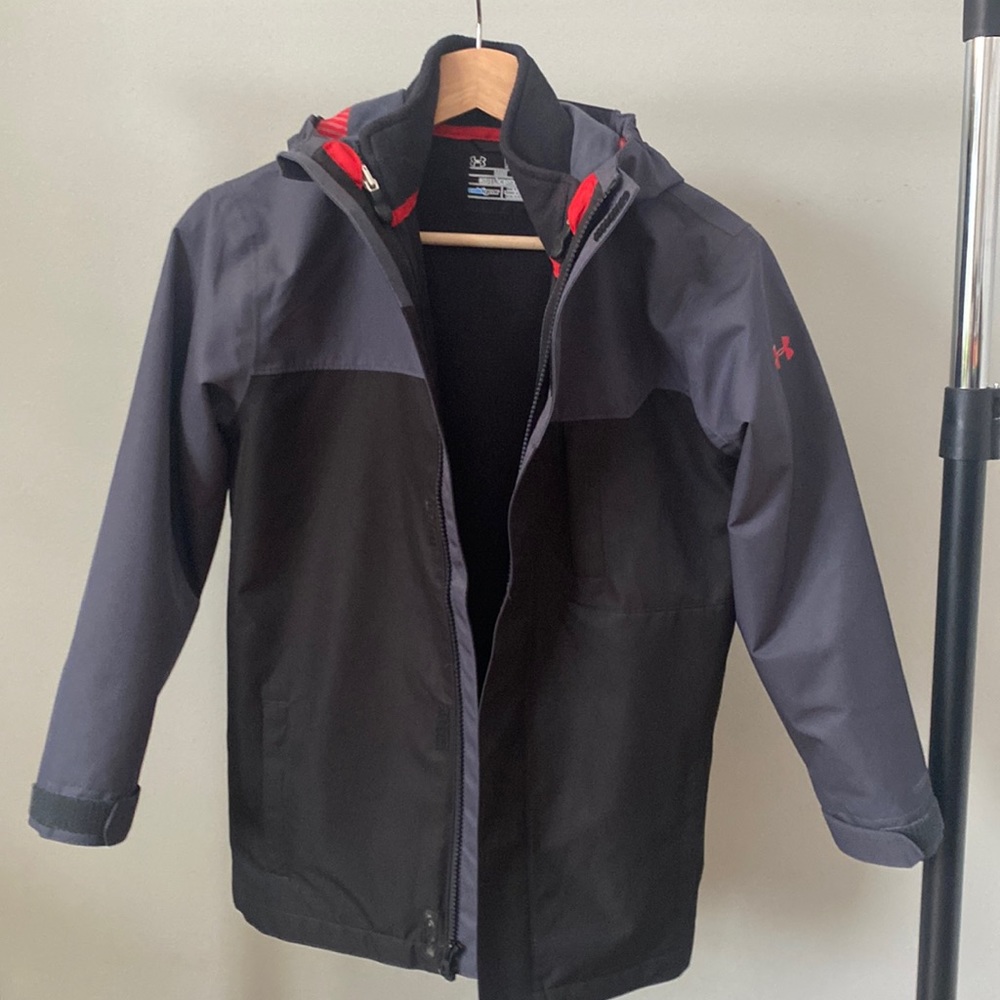 UA 2 layer flannel zip in, Cold Gear water resistant